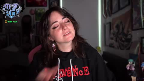 Snapshot of blueasfuck chatting on 09-25-25, 01:20 Blue online show from 09-25-25, 01:20