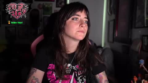 Snapshot of blueasfuck chatting on 10-28-25, 11:51 Blue online show from 10-28-25, 11:51