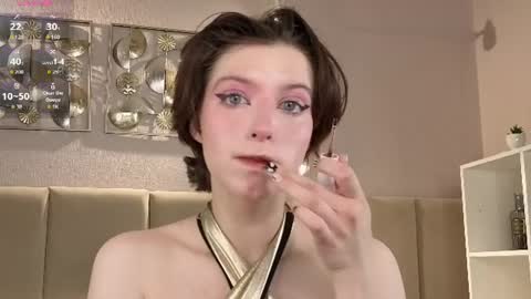 Snapshot of bluebreeze8 chatting on 06-20-26, 03:20 Charlotte dont forget to thumbs up me online show from 06-20-26, 03:20