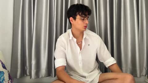 Daan online show from 12-26-24, 03:38