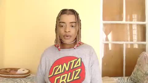 Tee online show from 11-26-25, 08:59