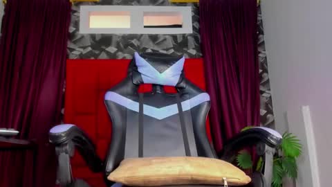 bluee_river online show from 10-22-25, 03:01