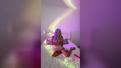 Im Abril .. Nice to meet you  thumb up me please its important  INDEPENDENT MODEL online show from 05-09-26, 01:55