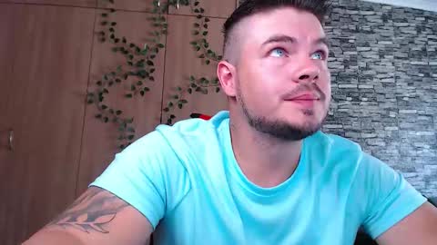 blueeyeboy0 online show from 01-14-26, 08:20