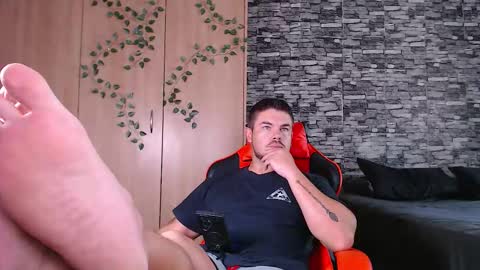 blueeyeboy0 online show from 02-25-26, 07:51