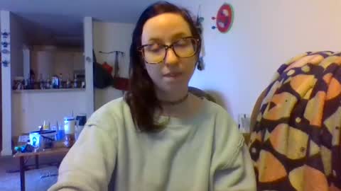 Blueeyedbeauty online show from 11-18-25, 10:25