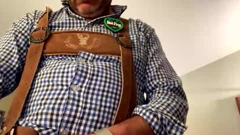 blueeyedboy021170 online show from 09-30-25, 10:37