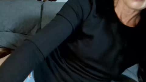 Snapshot of blueeyedlie chatting on 03-03-26, 05:30 Blueeyedlie online show from 03-03-26, 05:30