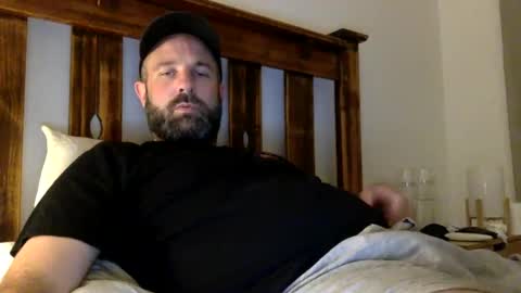 blueeyes705 online show from 12-28-24, 01:17