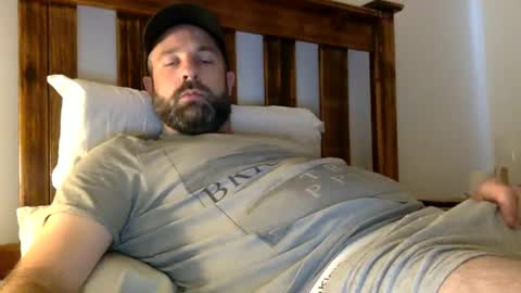 blueeyes705 online show from 01-01-25, 10:11
