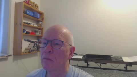 blueeyesn8 online show from 01-27-25, 09:23