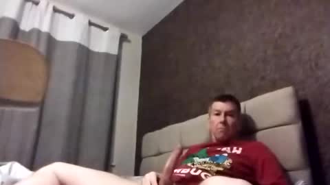 Snapshot of blueeyesteele chatting on 10-21-25, 10:32 blueeyesteele online show from 10-21-25, 10:32