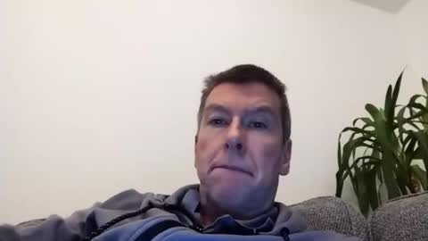 Snapshot of blueeyesteele chatting on 02-09-26, 08:24 blueeyesteele online show from 02-09-26, 08:24