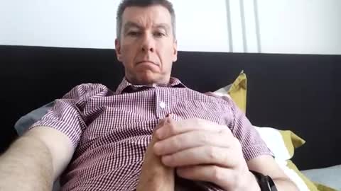 blueeyesteele online show from 07-01-26, 01:02