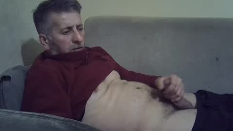 blue online show from 12-24-24, 06:06