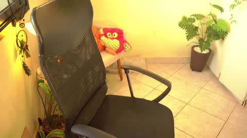 FLORAA online show from 12-29-24, 08:33
