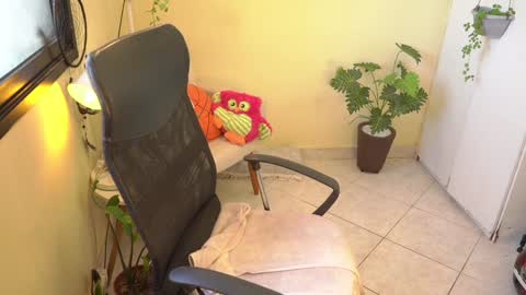 FLORAA online show from 01-03-25, 02:30