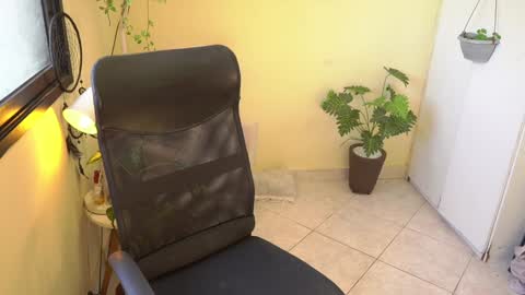 FLORAA online show from 01-10-25, 02:45