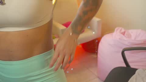 FLORAA online show from 09-22-25, 12:07