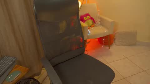 FLORAA online show from 09-27-25, 08:41