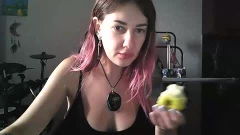 Snapshot of bluexowl chatting on 09-09-25, 02:38 BlueXOwl online show from 09-09-25, 02:38