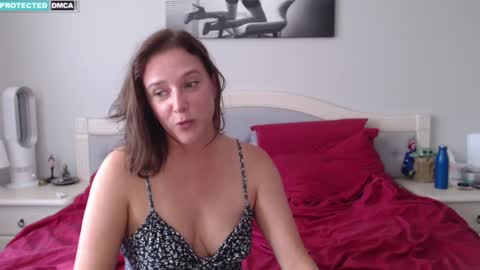 Stacey online show from 01-14-26, 05:24