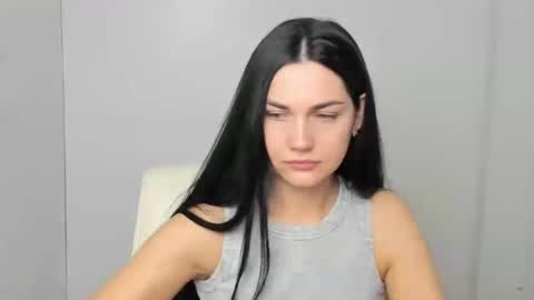 Kelly online show from 09-16-25, 05:41