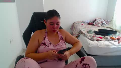  Hey guysI am BrendaWelcome my room online show from 04-30-26, 07:09