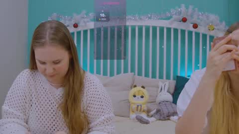 Ellie3 online show from 12-23-24, 12:30