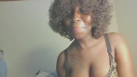 Snapshot of blushbelle chatting on 03-19-26, 03:16 Belle online show from 03-19-26, 03:16