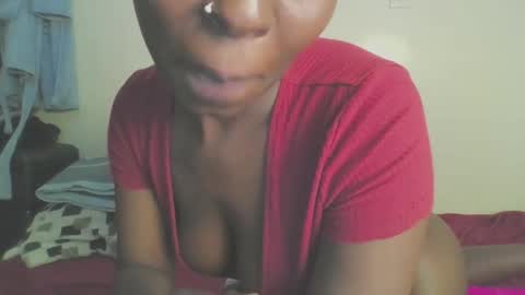 Snapshot of blushbelle chatting on 03-20-26, 11:53 Belle online show from 03-20-26, 11:53