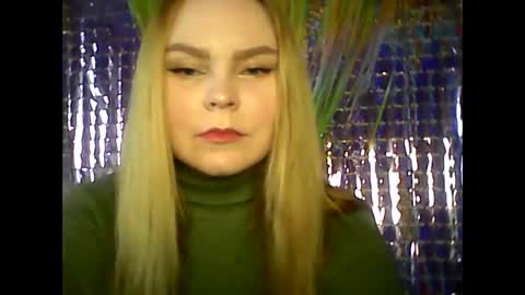 blushing_star online show from 02-12-25, 07:13