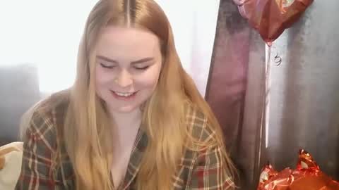 blushing_star online show from 05-15-26, 02:02