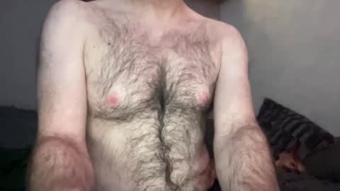 Snapshot of bmcmg chatting on 10-12-25, 01:26 Brian mc online show from 10-12-25, 01:26