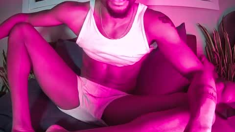 Snapshot of bms777 chatting on 01-27-25, 01:37 bms777 online show from 01-27-25, 01:37