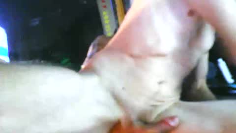 bmurray13kc2 online show from 10-10-25, 08:46