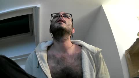 Snapshot of bo22222222 chatting on 06-14-26, 08:00 bo22222222 online show from 06-14-26, 08:00
