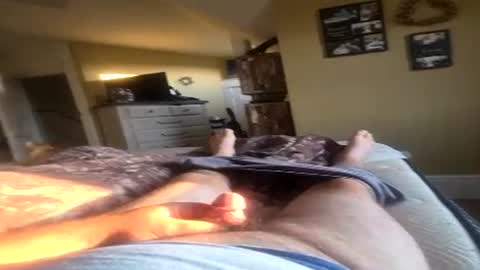 bob1975929936 online show from 08-02-26, 11:52