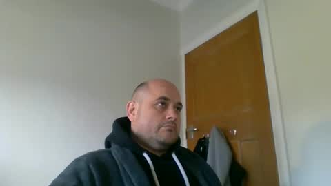 Snapshot of bobabator chatting on 03-05-25, 12:00 bobabator online show from 03-05-25, 12:00