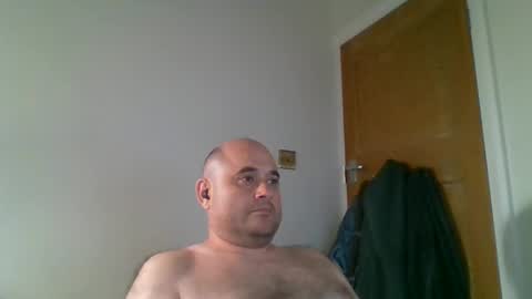 Snapshot of bobabator chatting on 09-10-25, 11:49 bobabator online show from 09-10-25, 11:49