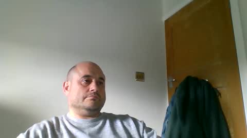 Snapshot of bobabator chatting on 09-13-25, 03:56 bobabator online show from 09-13-25, 03:56