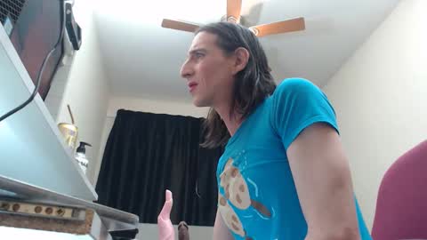 Bobbie Bunnie online show from 01-11-26, 06:46