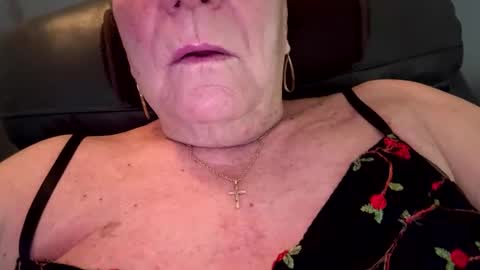 bobbiesucks69 online show from 09-18-25, 02:08
