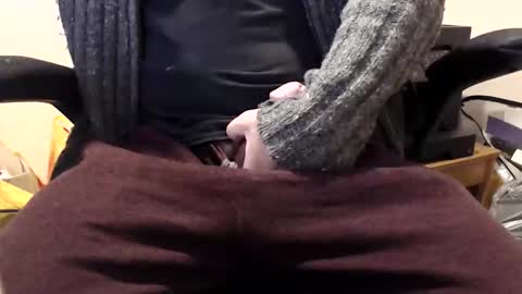 Snapshot of bobbuild chatting on 09-28-25, 06:46 bobbuild online show from 09-28-25, 06:46