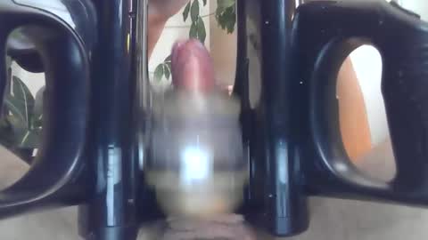 Snapshot of bobby123572970 chatting on 10-29-25, 02:08 Bobby123 online show from 10-29-25, 02:08