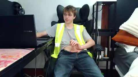 bobby72738 online show from 10-15-25, 03:50