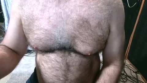 Snapshot of bobbyhill27b chatting on 04-15-26, 02:51 BobbyHill27b online show from 04-15-26, 02:51