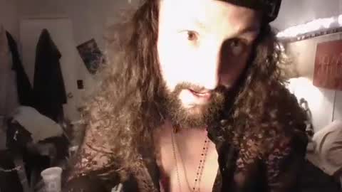 Snapshot of bobbyq2969 chatting on 10-04-25, 10:02 bobbyq2969 online show from 10-04-25, 10:02