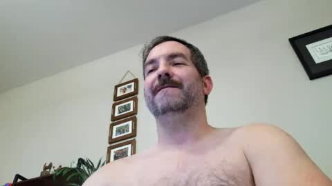 Snapshot of bobchmw chatting on 06-25-26, 02:11 Bobchmw online show from 06-25-26, 02:11