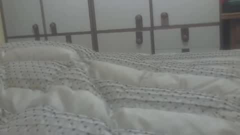 Snapshot of bobrodalo6 chatting on 04-02-26, 11:35 bobrodalo6 online show from 04-02-26, 11:35